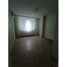 Бичкиня тристаен тухлен ID333